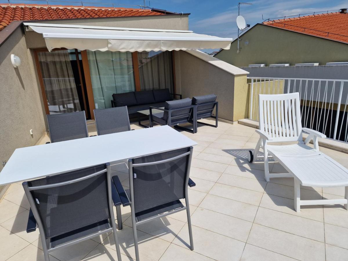 Premium Apartment Maj **** Porec Esterno foto