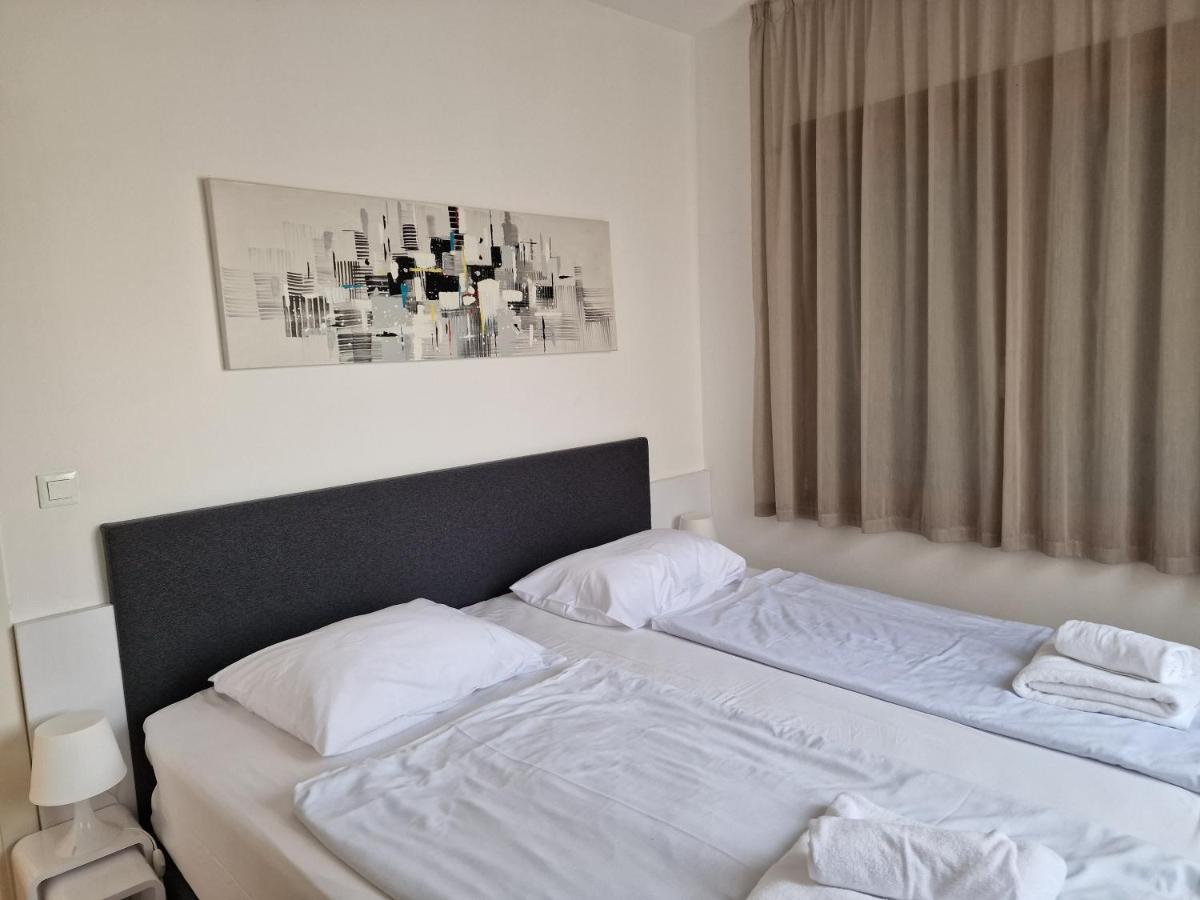 Premium Apartment Maj **** Porec Esterno foto