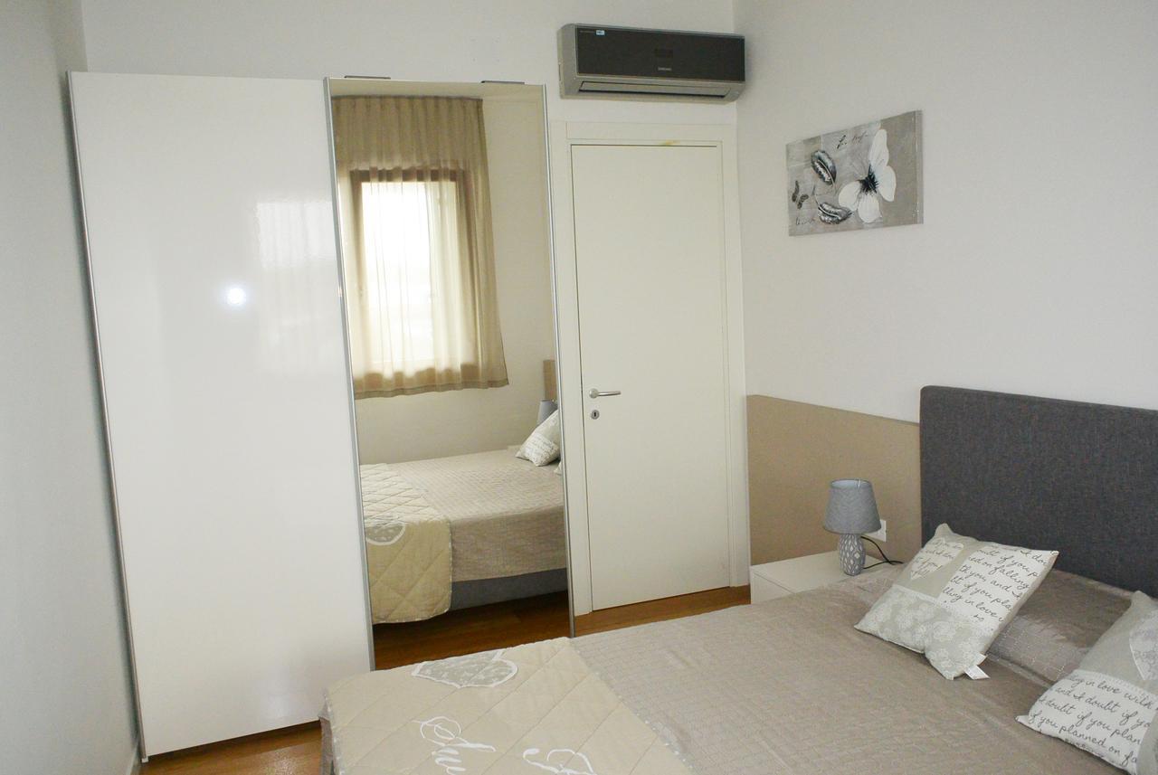 Premium Apartment Maj **** Porec Esterno foto